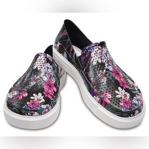 Crocs CitiLane Roka Tropical Print Slip On Women Size 9